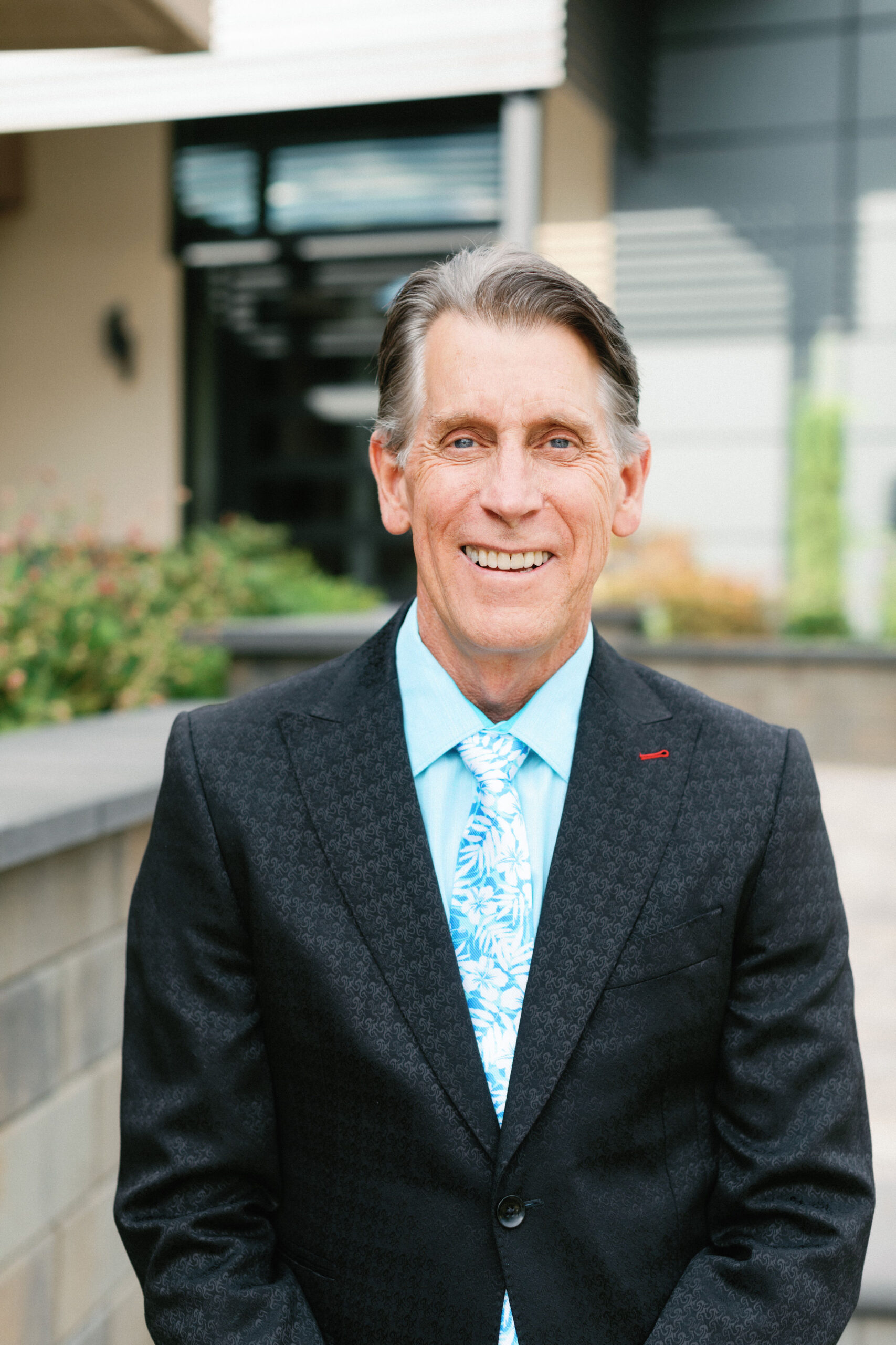 Dr. Paul Hiss